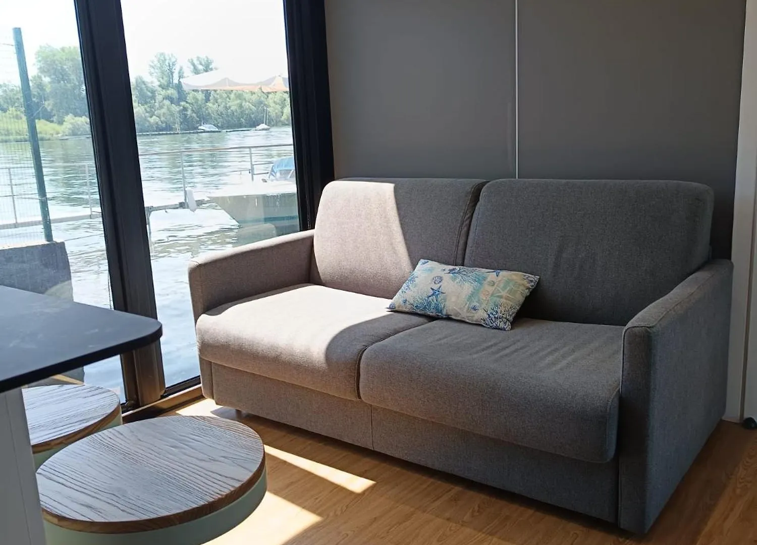 Hotel Diamond Bigigio House Boat à Lisanza Bateau-hôtel